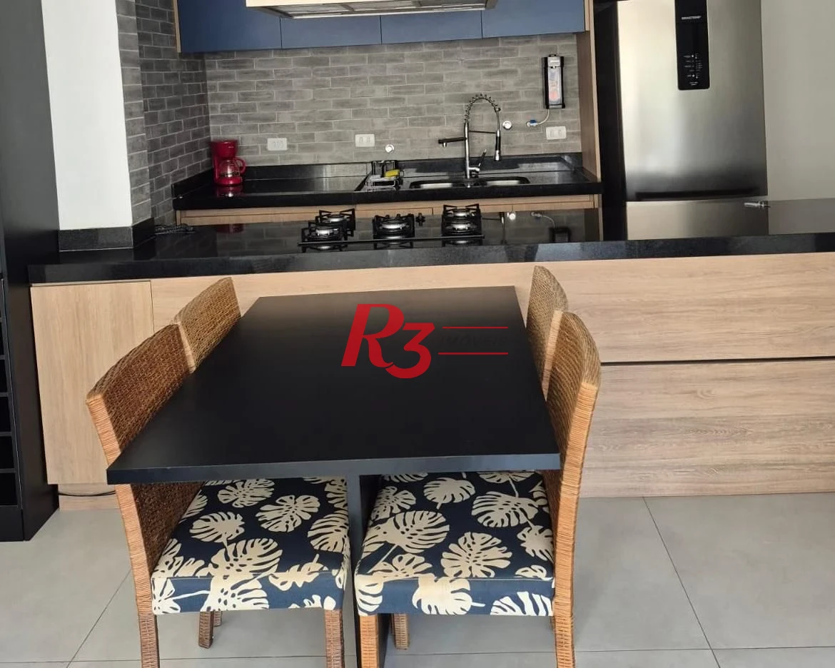 Flat à venda, 70 m² por R$ 690.000,00 - Gonzaga - Santos/SP