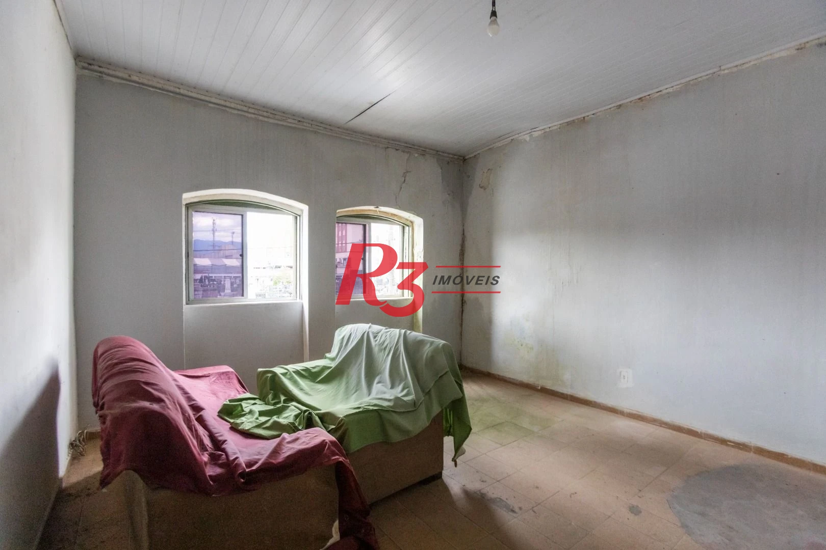 Galpão à venda, 240 m² por R$ 600.000,00 - Centro - Santos/SP