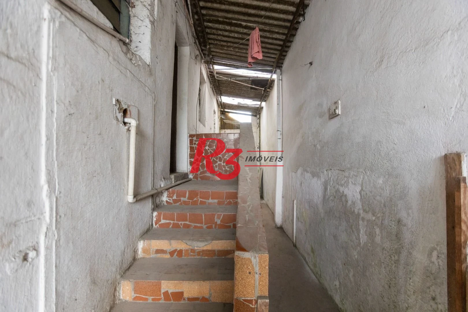 Galpão à venda, 240 m² por R$ 600.000,00 - Centro - Santos/SP