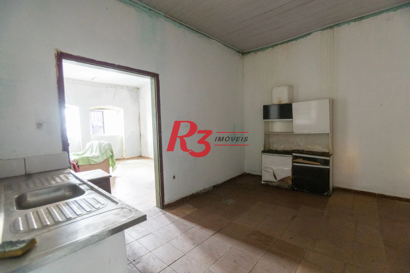 Galpão à venda, 240 m² por R$ 600.000,00 - Centro - Santos/SP
