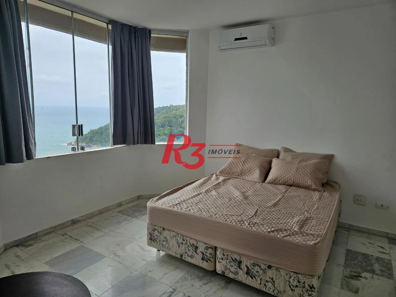 Cobertura à venda, 529 m² por R$ 1.600.000,00 - Morro Sorocotuba - Guarujá/SP