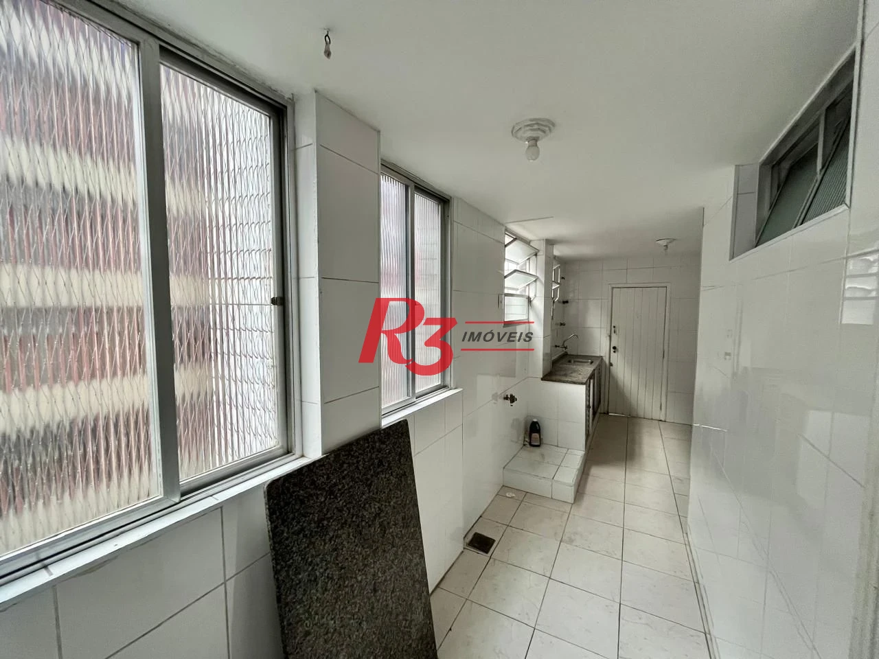 Apartamento à venda, 90 m² por R$ 698.000,00 - Embaré - Santos/SP