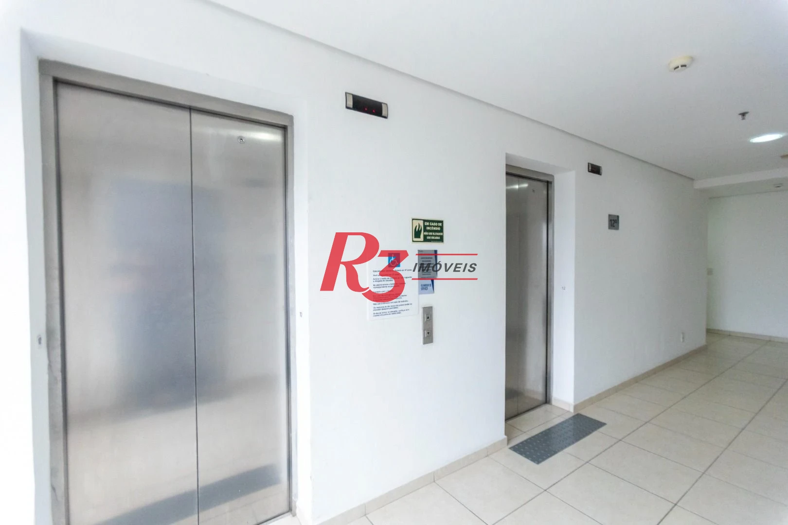 Sala à venda, 42 m² por R$ 370.000,00 - Vila Matias - Santos/SP