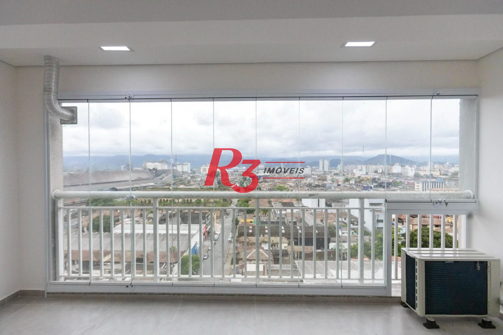 Sala à venda, 42 m² por R$ 370.000,00 - Vila Matias - Santos/SP