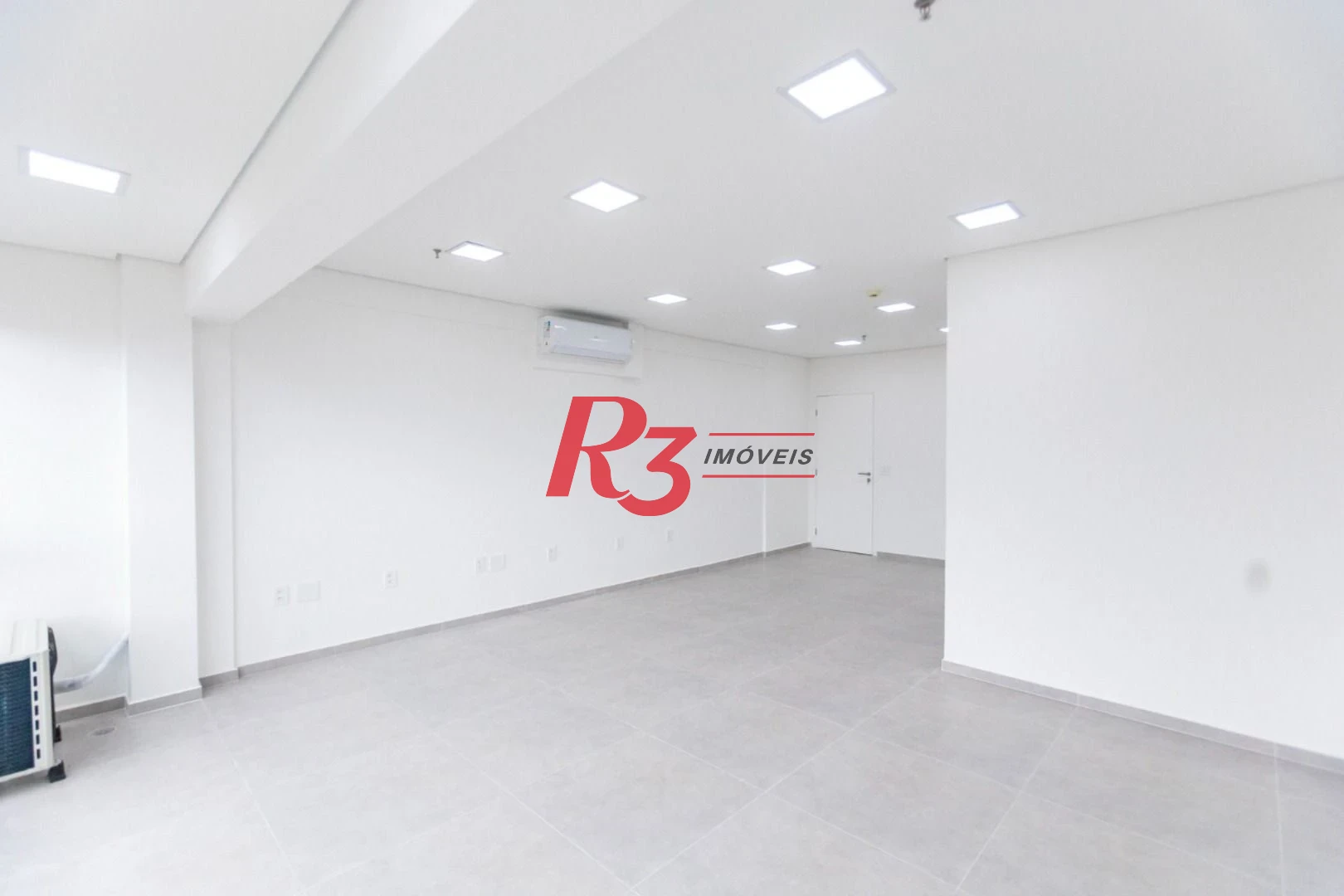 Sala à venda, 42 m² por R$ 370.000,00 - Vila Matias - Santos/SP