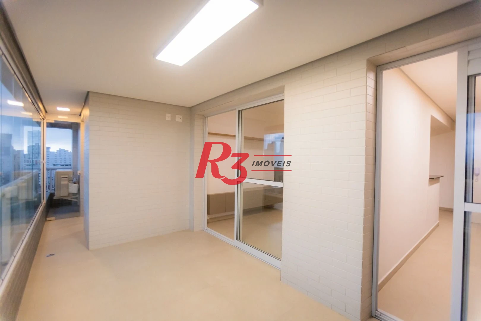 Apartamento para alugar, 81 m² por R$ 8.000,00/mês - Boqueirão - Santos/SP