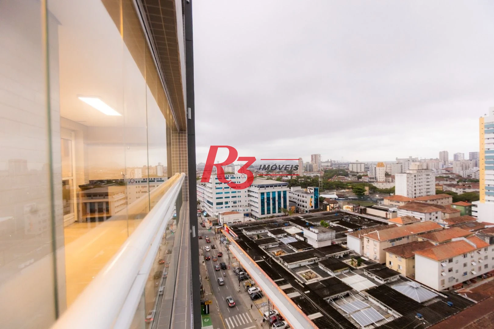 Apartamento para alugar, 81 m² por R$ 8.000,00/mês - Boqueirão - Santos/SP