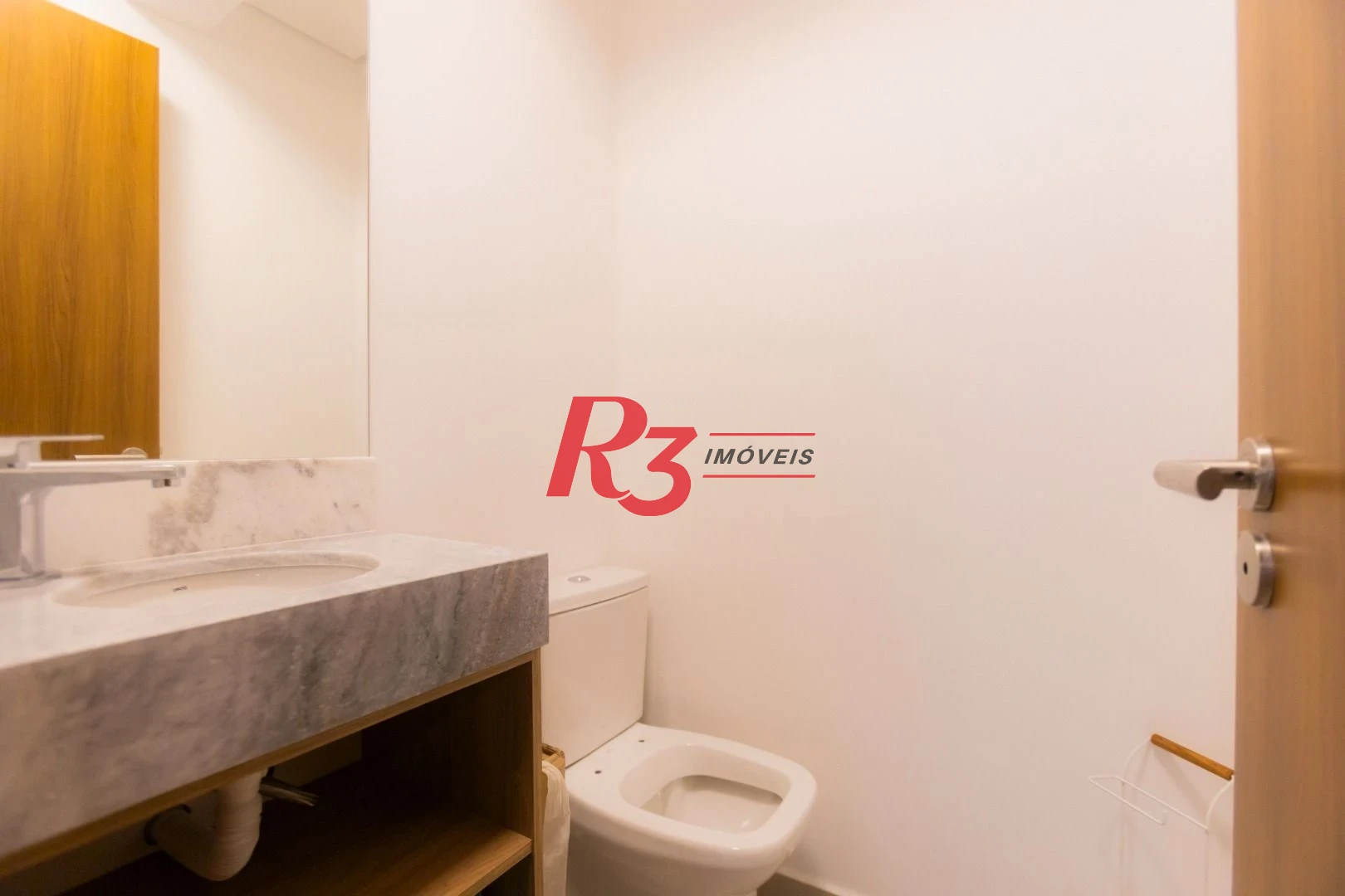 Apartamento para alugar, 81 m² por R$ 8.000,00/mês - Boqueirão - Santos/SP