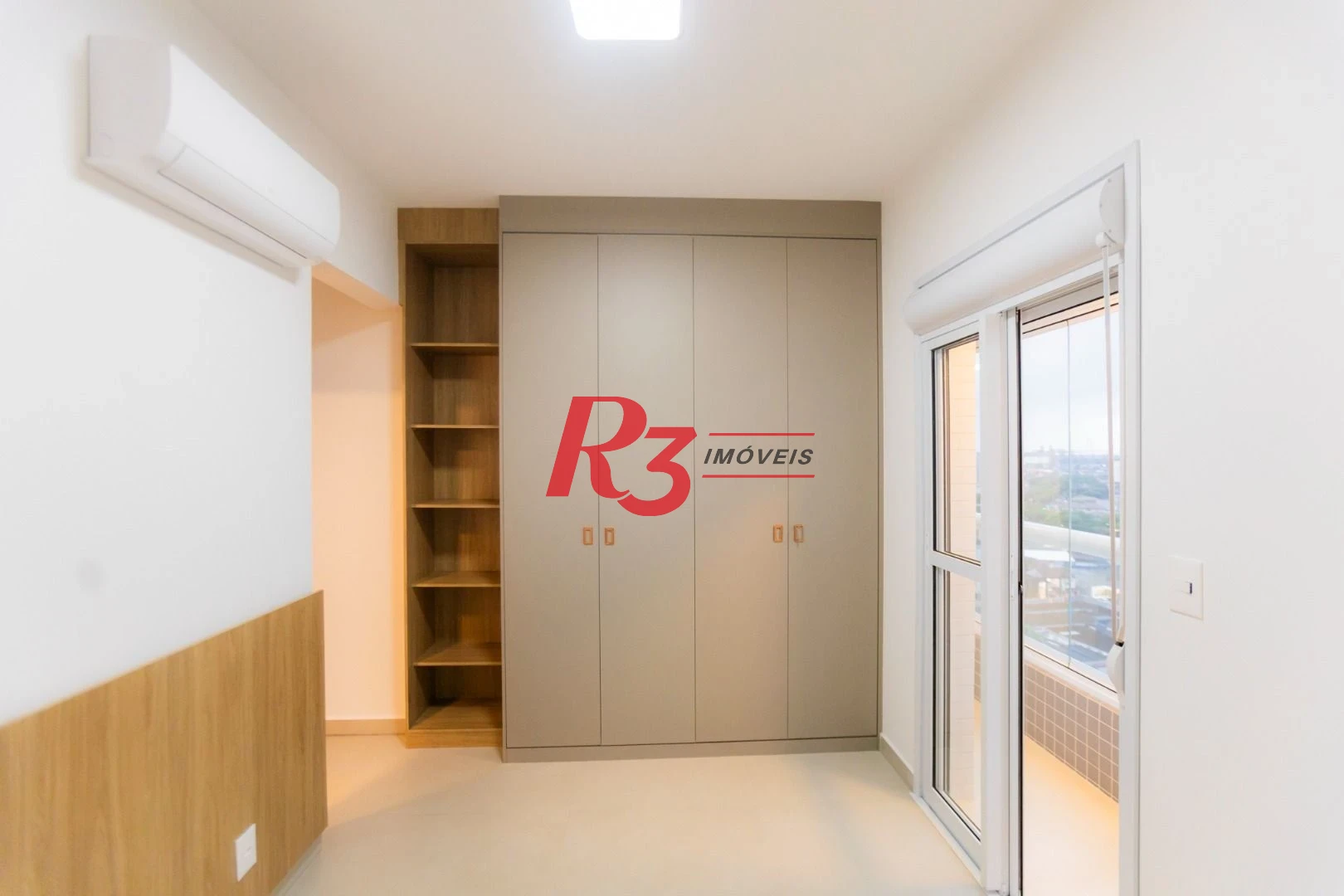 Apartamento para alugar, 81 m² por R$ 8.000,00/mês - Boqueirão - Santos/SP