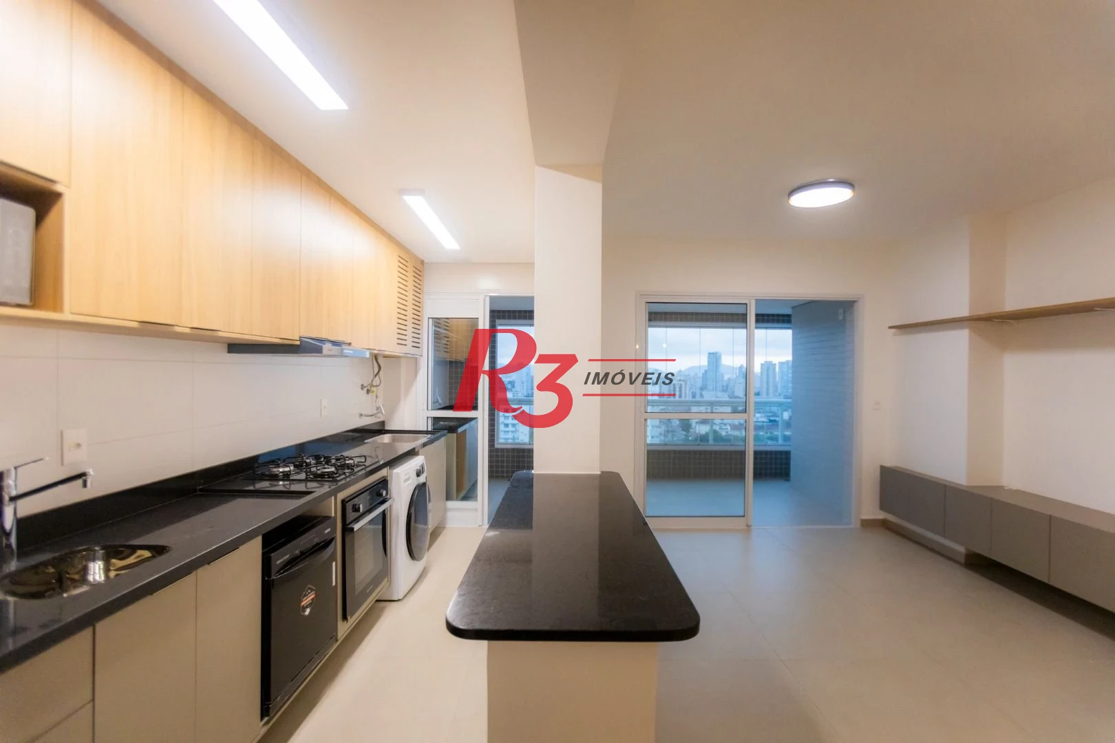 Apartamento para alugar, 81 m² por R$ 8.000,00/mês - Boqueirão - Santos/SP