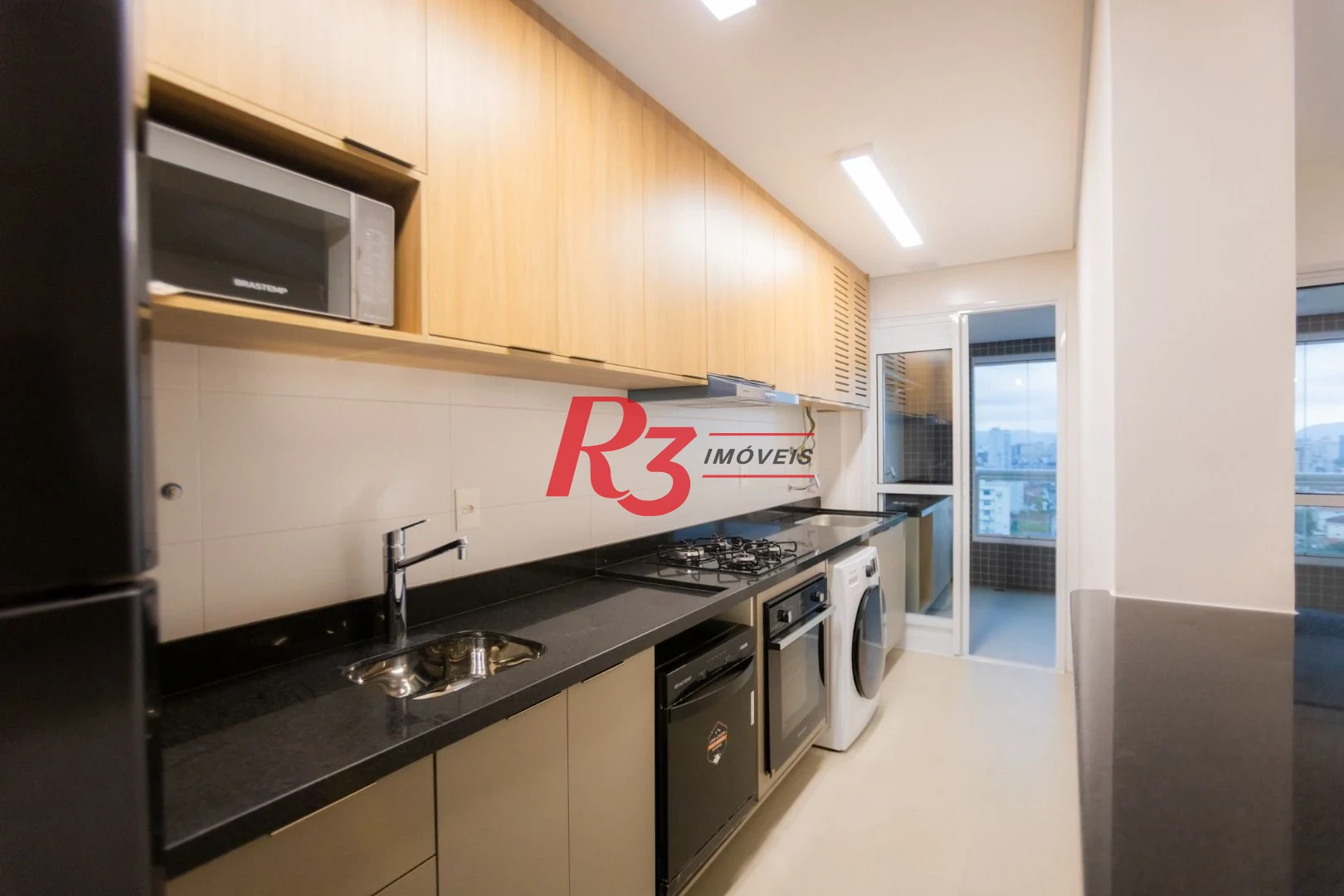Apartamento para alugar, 81 m² por R$ 8.000,00/mês - Boqueirão - Santos/SP