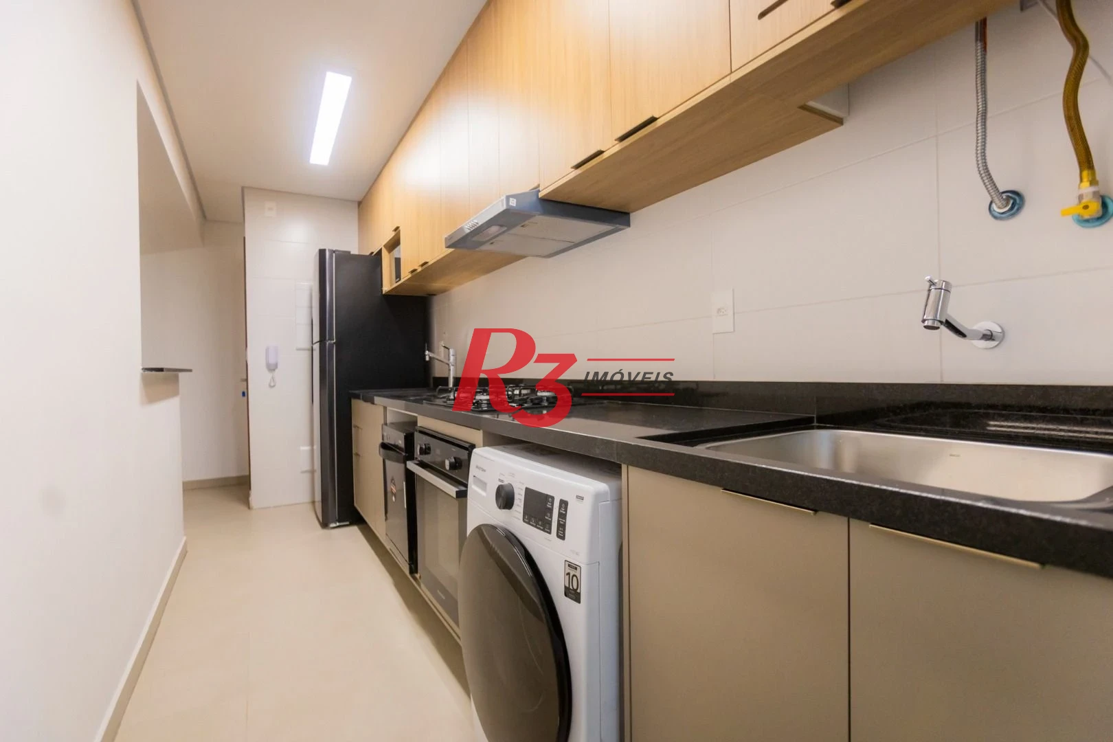 Apartamento para alugar, 81 m² por R$ 8.000,00/mês - Boqueirão - Santos/SP