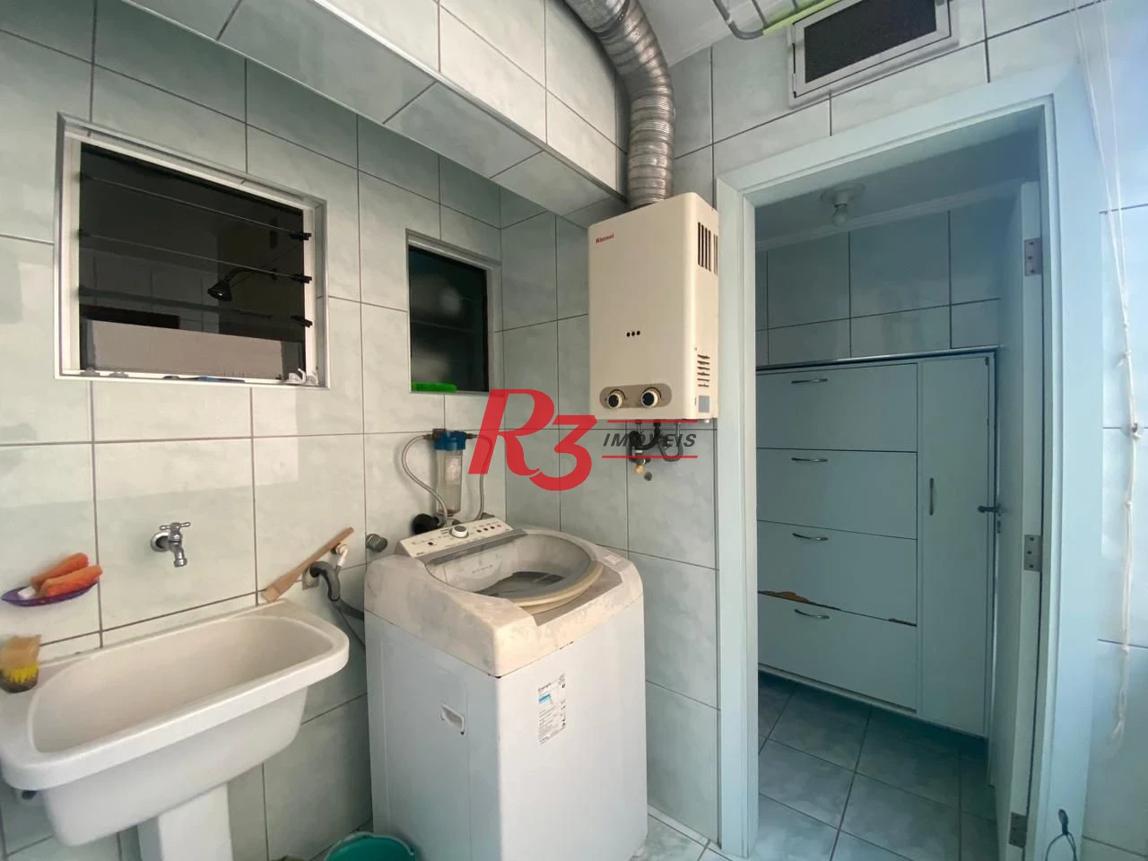 Apartamento com 3 dormitórios à venda, 175 m² por R$ 1.179.990,00 - Gonzaga - Santos/SP