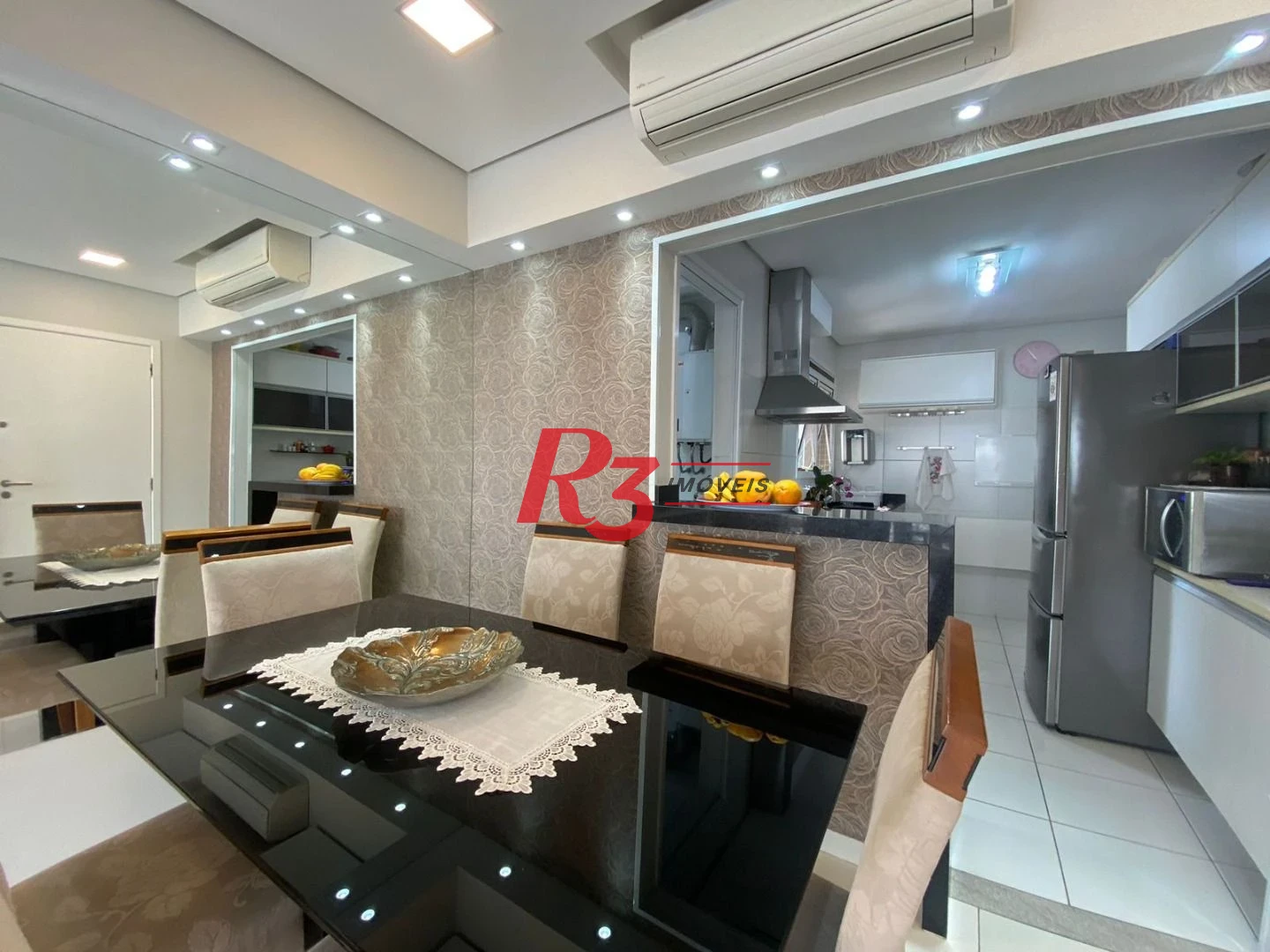 Apartamento com 3 dormitórios à venda, 100 m² por R$ 1.300.000,00 - José Menino - Santos/SP
