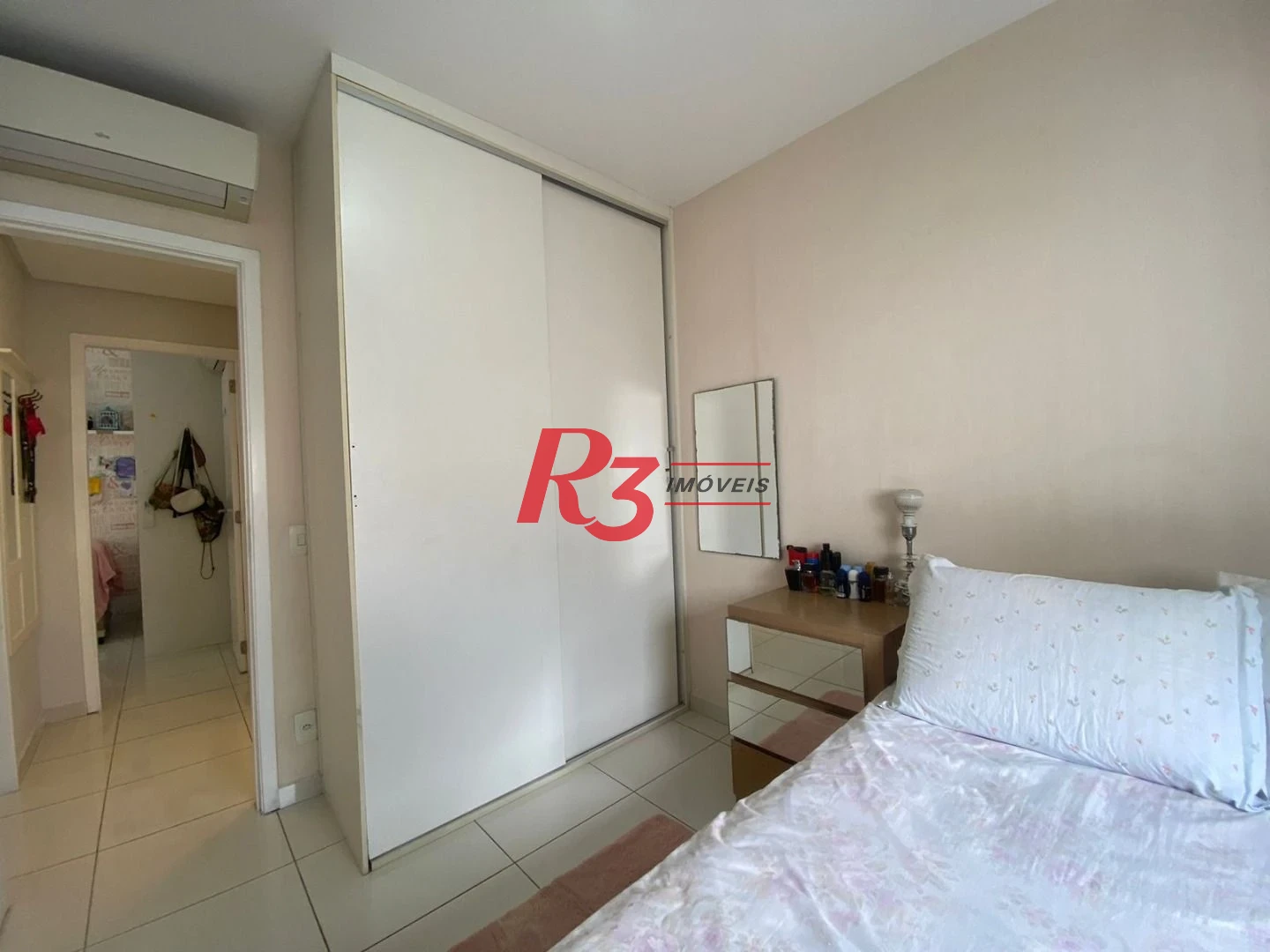 Apartamento com 3 dormitórios à venda, 100 m² por R$ 1.300.000,00 - José Menino - Santos/SP