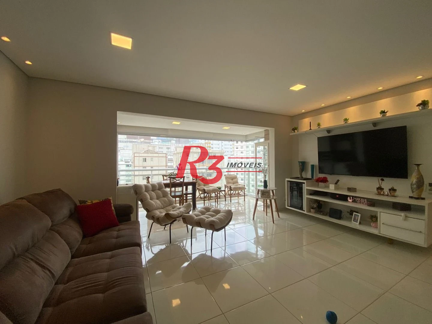 Apartamento com 3 dormitórios à venda, 100 m² por R$ 1.300.000,00 - José Menino - Santos/SP