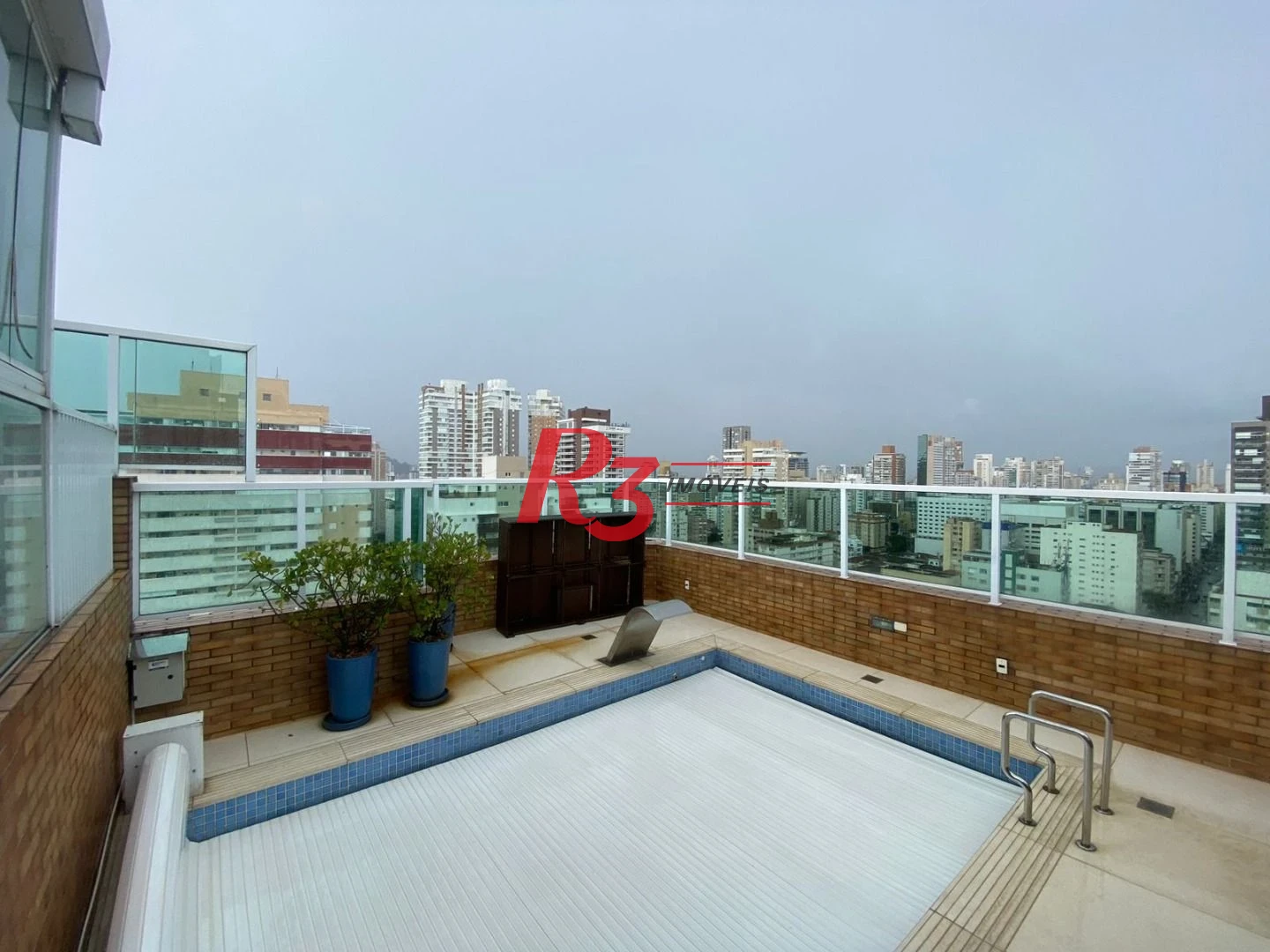 Cobertura com 3 dormitórios à venda, 290 m² por R$ 3.719.000,00 - Gonzaga - Santos/SP