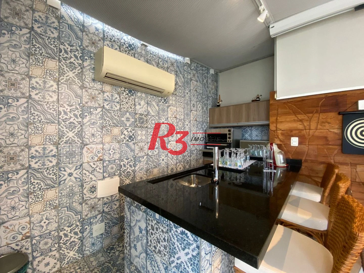 Cobertura com 3 dormitórios à venda, 290 m² por R$ 3.719.000,00 - Gonzaga - Santos/SP