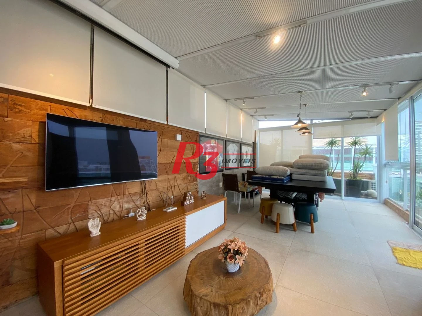 Cobertura com 3 dormitórios à venda, 290 m² por R$ 3.719.000,00 - Gonzaga - Santos/SP