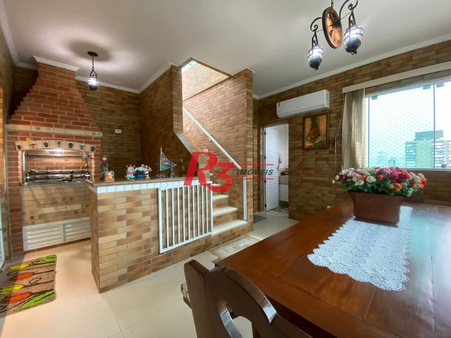 Cobertura com 3 dormitórios à venda, 290 m² por R$ 3.719.000,00 - Gonzaga - Santos/SP