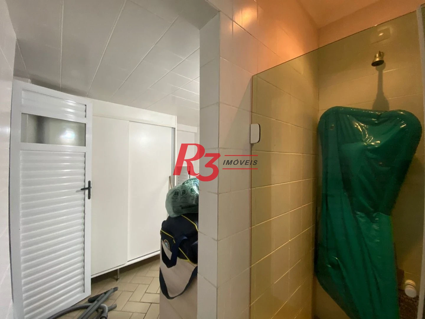Cobertura com 3 dormitórios à venda, 290 m² por R$ 3.719.000,00 - Gonzaga - Santos/SP