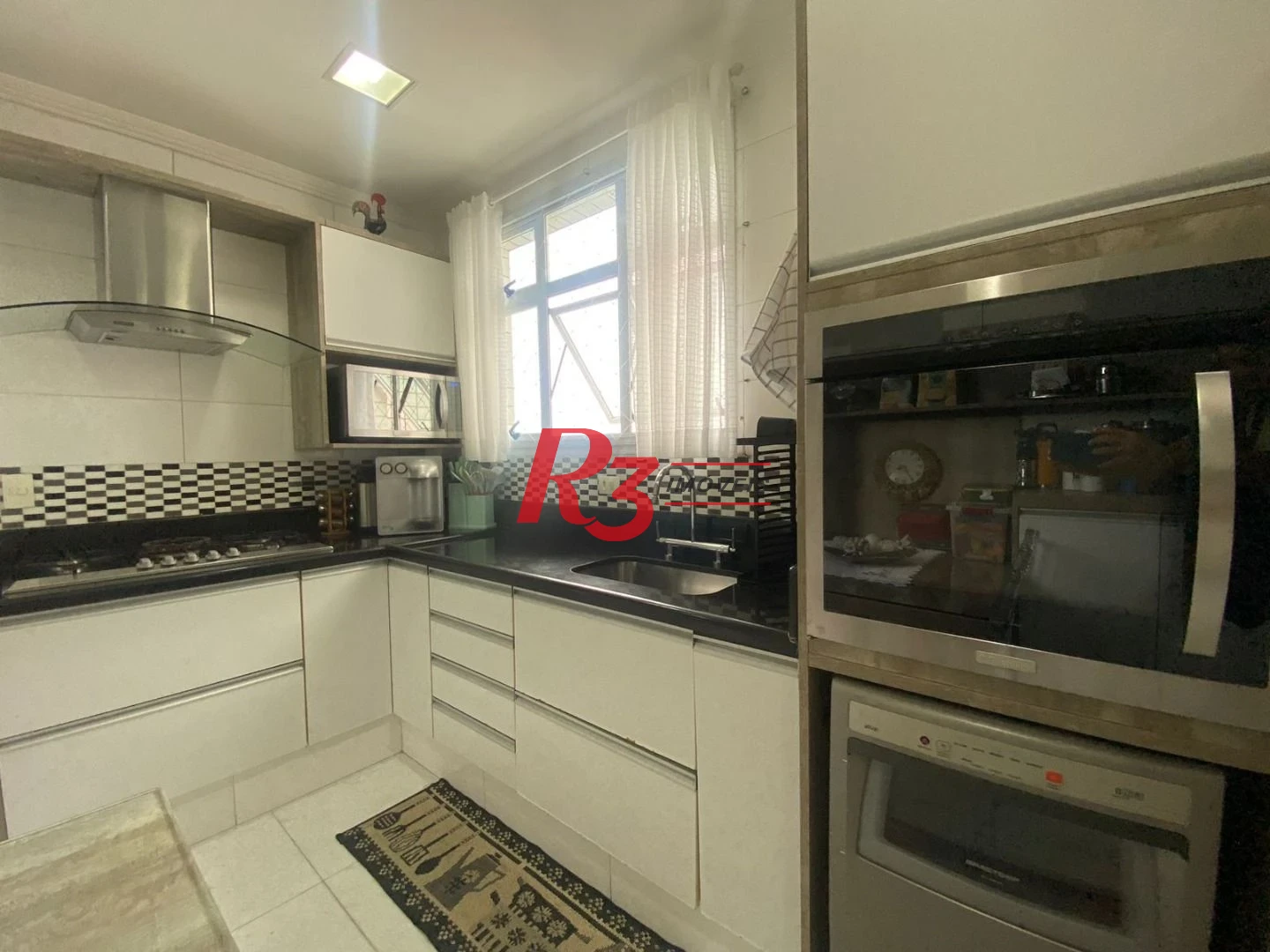 Cobertura com 3 dormitórios à venda, 290 m² por R$ 3.719.000,00 - Gonzaga - Santos/SP