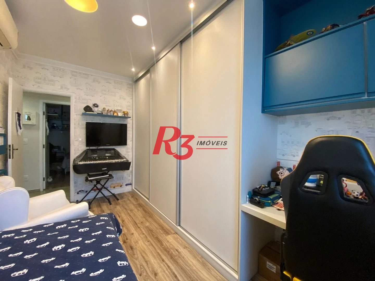 Cobertura com 3 dormitórios à venda, 290 m² por R$ 3.719.000,00 - Gonzaga - Santos/SP