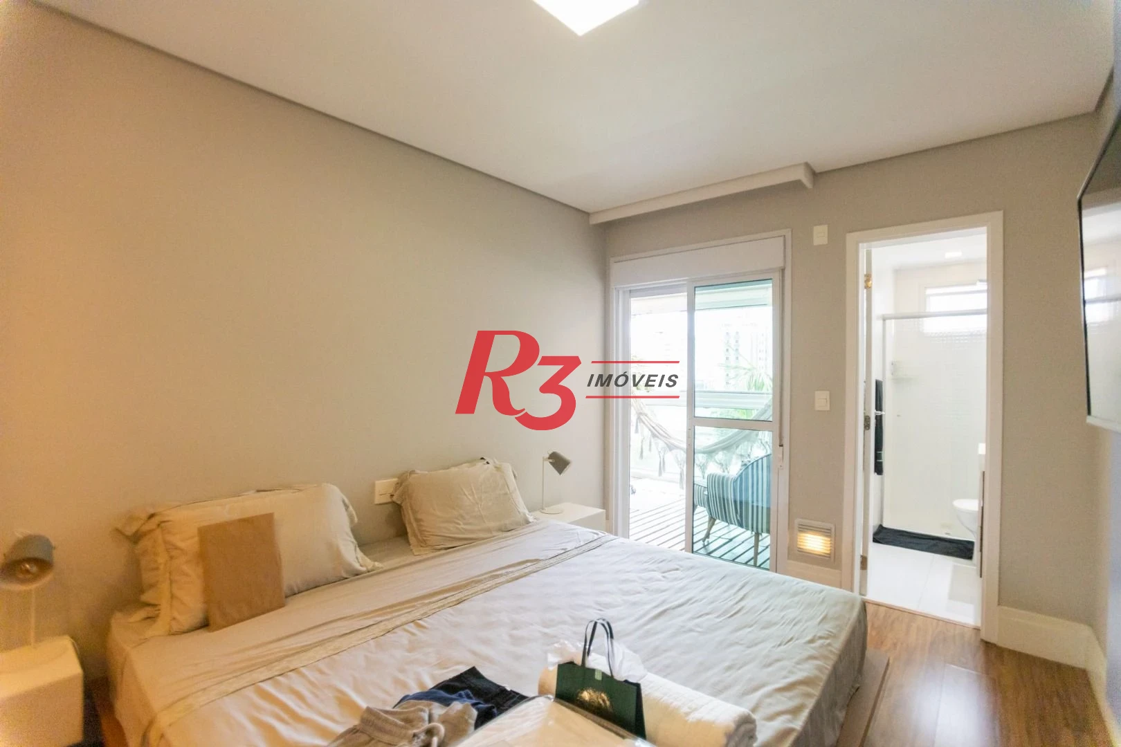 Apartamento com 2 dormitórios à venda, 134 m² por R$ 2.200.000,00 - Ponta da Praia - Santos/SP
