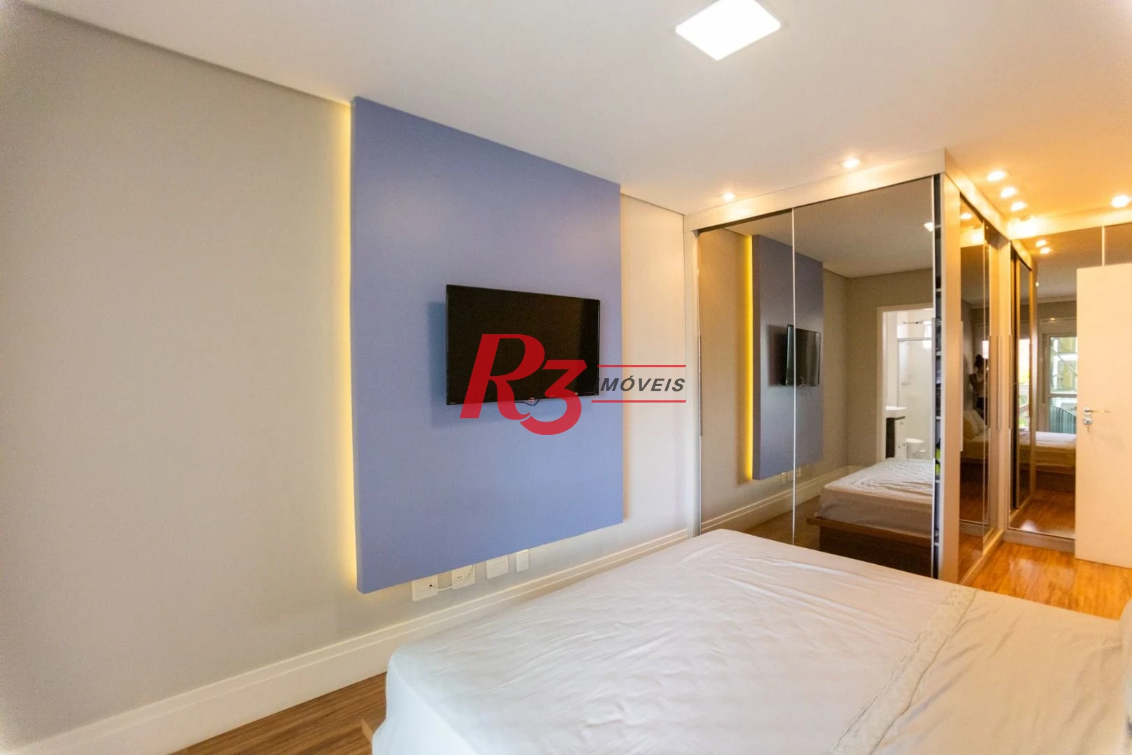 Apartamento com 2 dormitórios à venda, 134 m² por R$ 2.200.000,00 - Ponta da Praia - Santos/SP