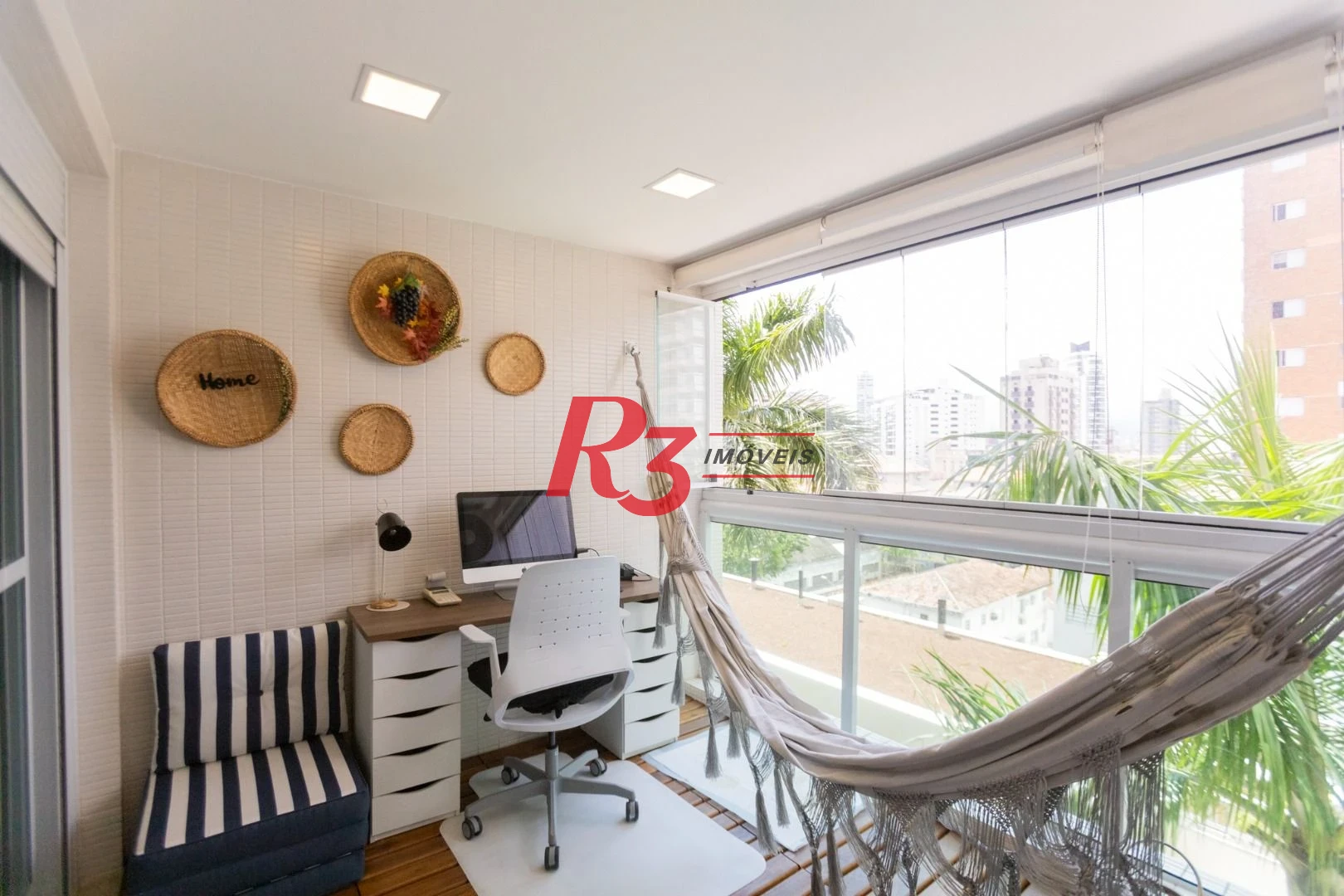 Apartamento com 2 dormitórios à venda, 134 m² por R$ 2.200.000,00 - Ponta da Praia - Santos/SP