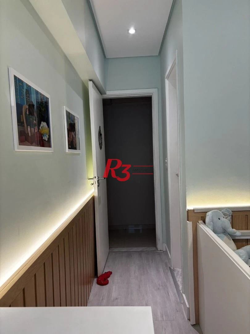 Apartamento com 3 dormitórios à venda, 129 m² por R$ 2.240.000,00 - Gonzaga - Santos/SP