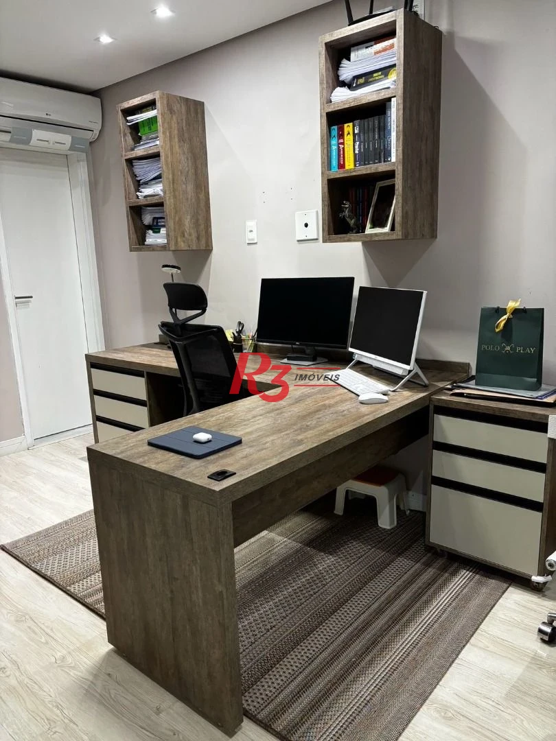 Apartamento com 3 dormitórios à venda, 129 m² por R$ 2.240.000,00 - Gonzaga - Santos/SP