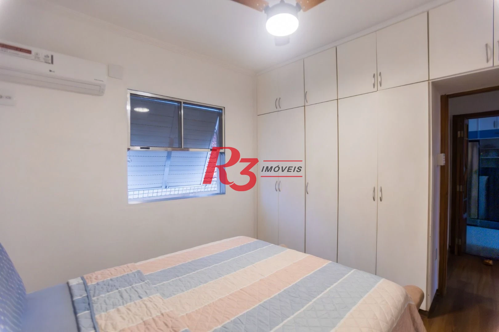 Apartamento à venda, 69 m² por R$ 380.000,00 - Campo Grande - Santos/SP