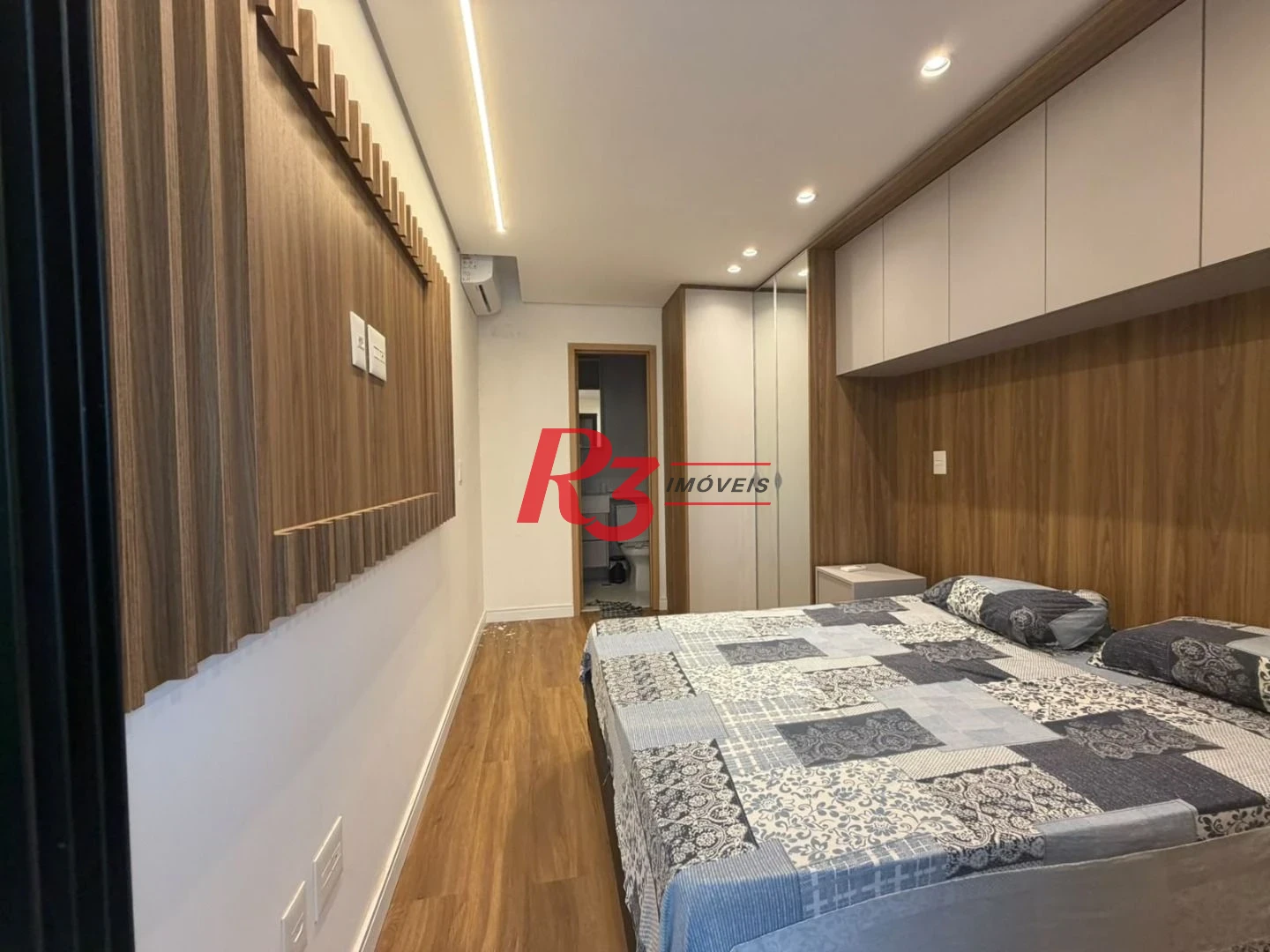 Apartamento à venda, 65 m² por R$ 1.100.000,00 - Ponta da Praia - Santos/SP