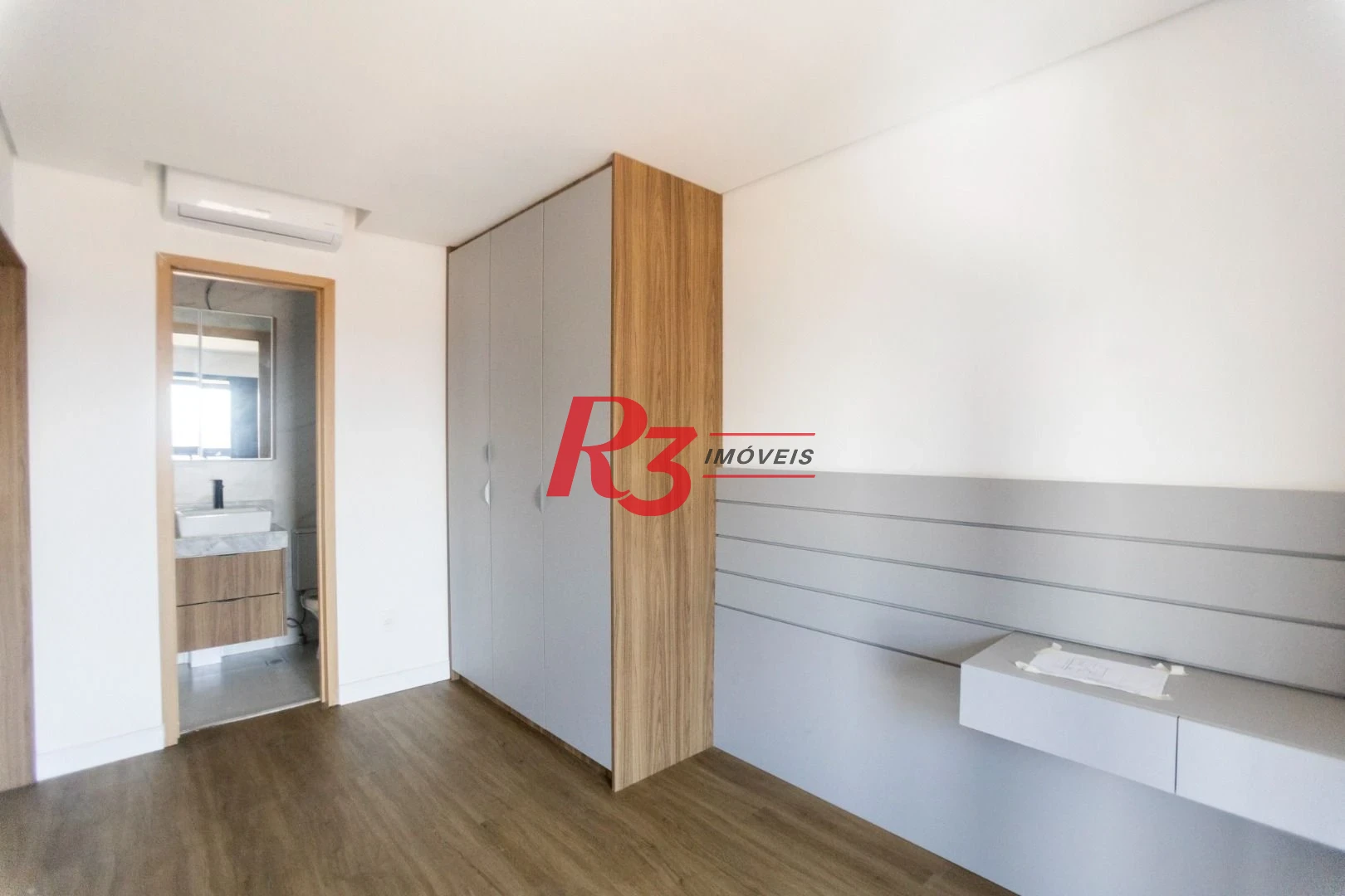 Apartamento à venda, 65 m² por R$ 1.000.000,00 - Ponta da Praia - Santos/SP