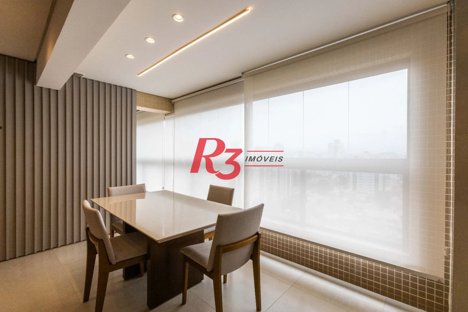 Apartamento com 2 dormitórios à venda, 65 m² por R$ 1.060.000,00 - Ponta da Praia - Santos/SP