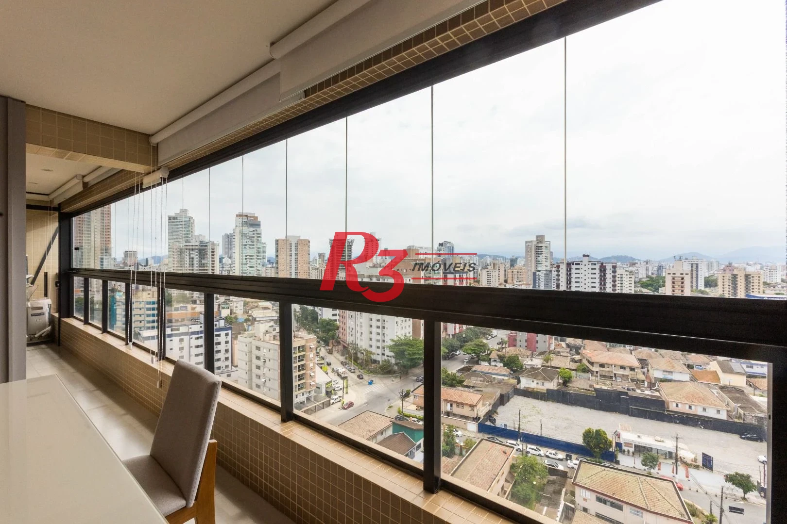 Apartamento com 2 dormitórios à venda, 65 m² por R$ 1.060.000,00 - Ponta da Praia - Santos/SP