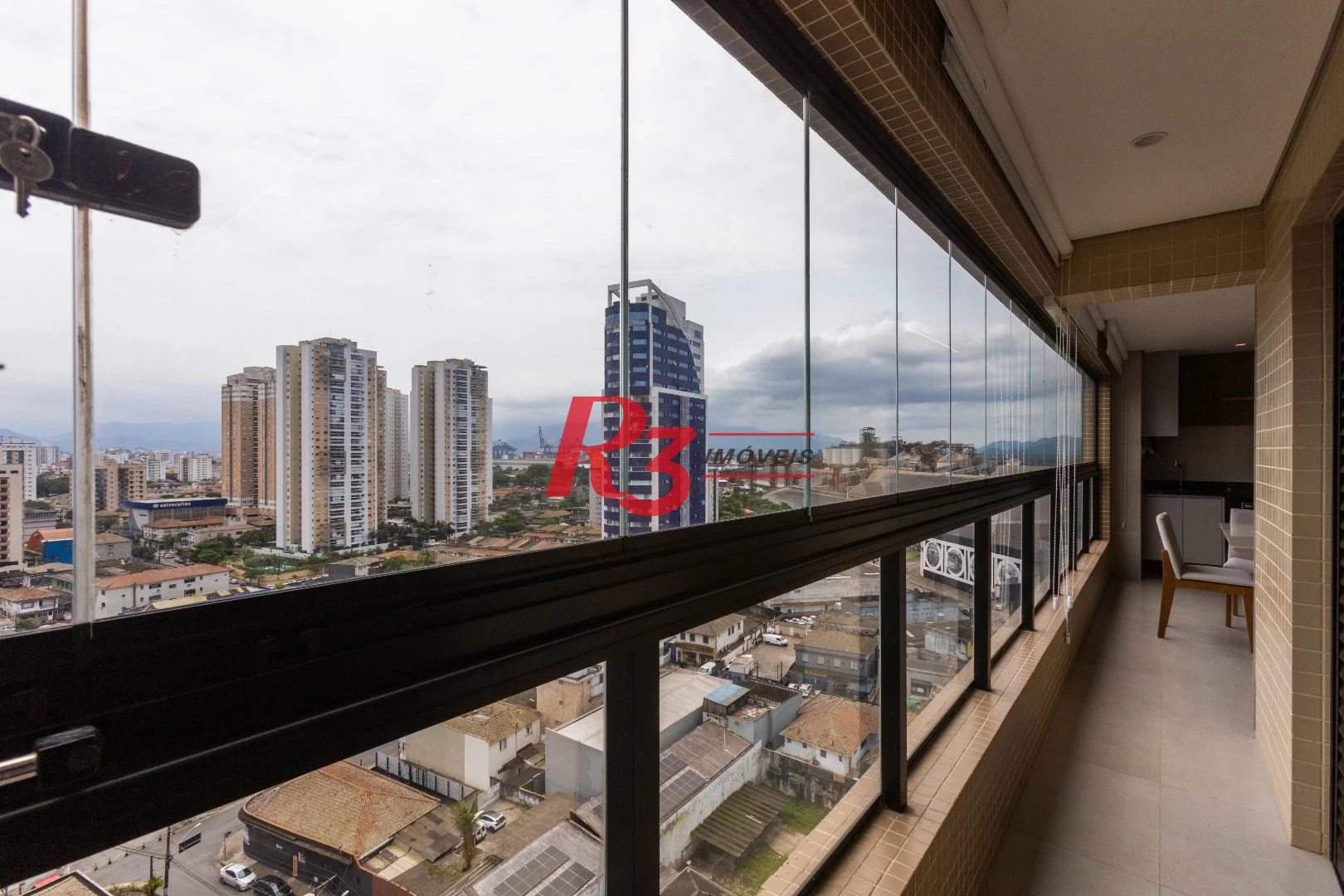 Apartamento com 2 dormitórios à venda, 65 m² por R$ 1.060.000,00 - Ponta da Praia - Santos/SP