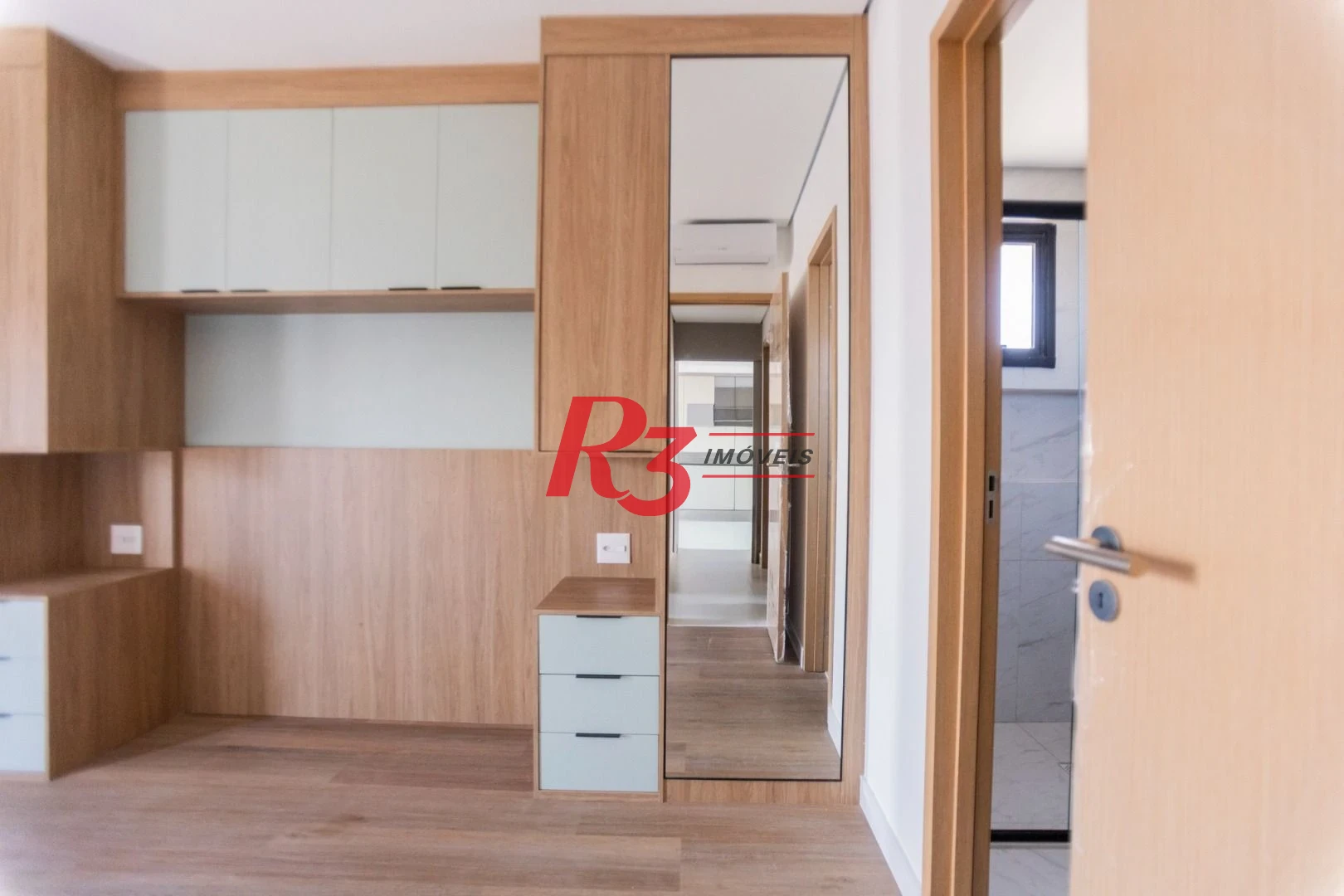 Apartamento à venda, 65 m² por R$ 1.200.000,00 - Ponta da Praia - Santos/SP