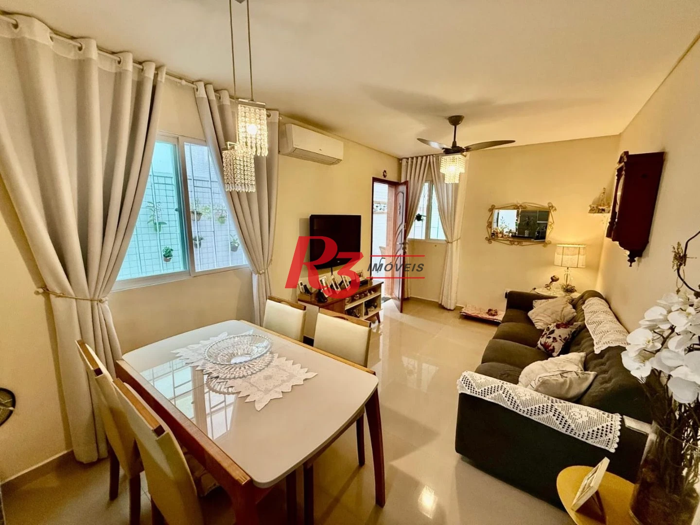 Casa à venda, 91 m² por R$ 830.000,00 - Marapé - Santos/SP