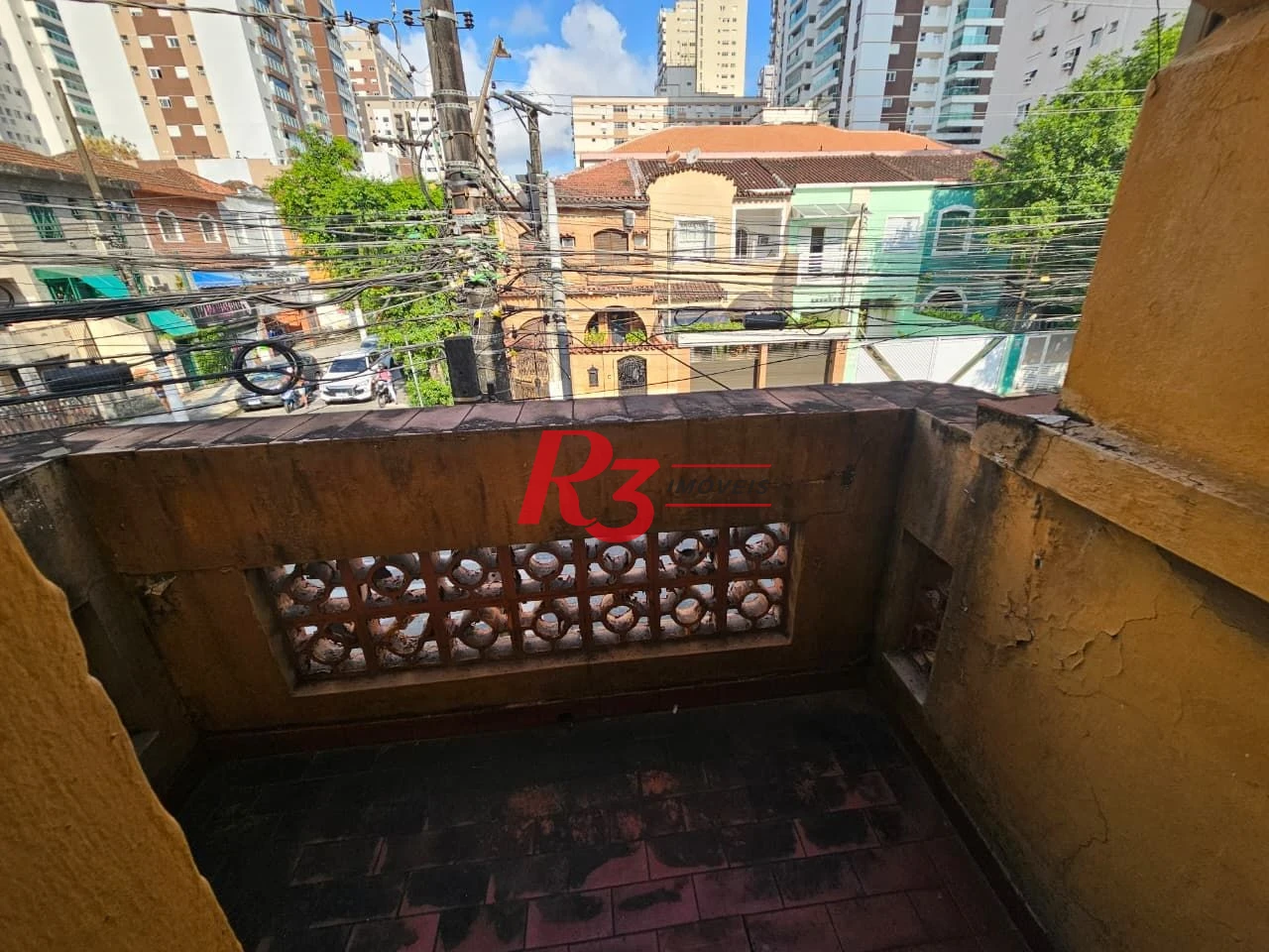 Sobrado com 3 dormitórios à venda, 150 m² por R$ 1.300.000,00 - Pompéia - Santos/SP