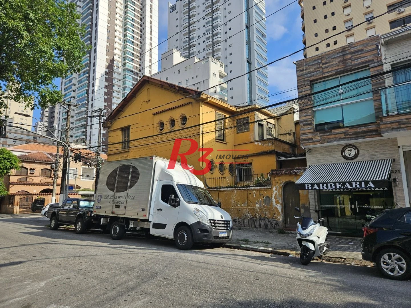 Sobrado com 3 dormitórios à venda, 150 m² por R$ 1.300.000,00 - Pompéia - Santos/SP