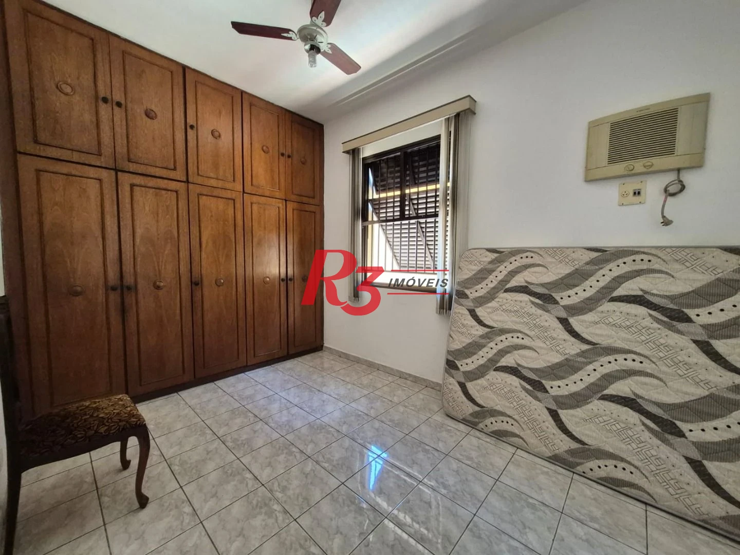 Sobrado à venda, 140 m² por R$ 950.000,00 - Vila Matias - Santos/SP