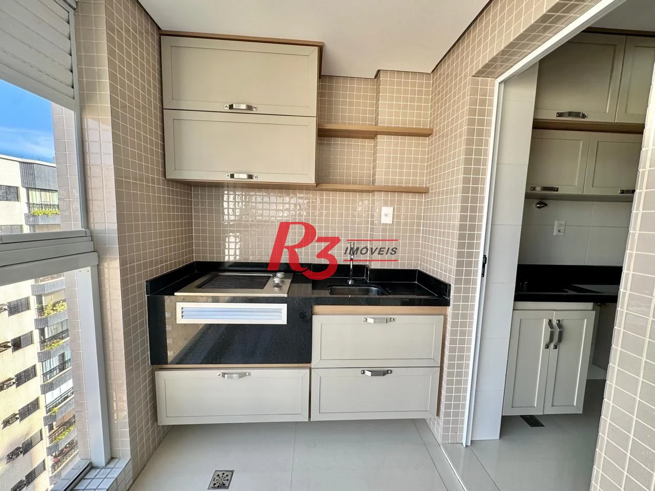 Apartamento com 2 dormitórios à venda, 86 m² por R$ 1.350.000,00 - Boqueirão - Santos/SP
