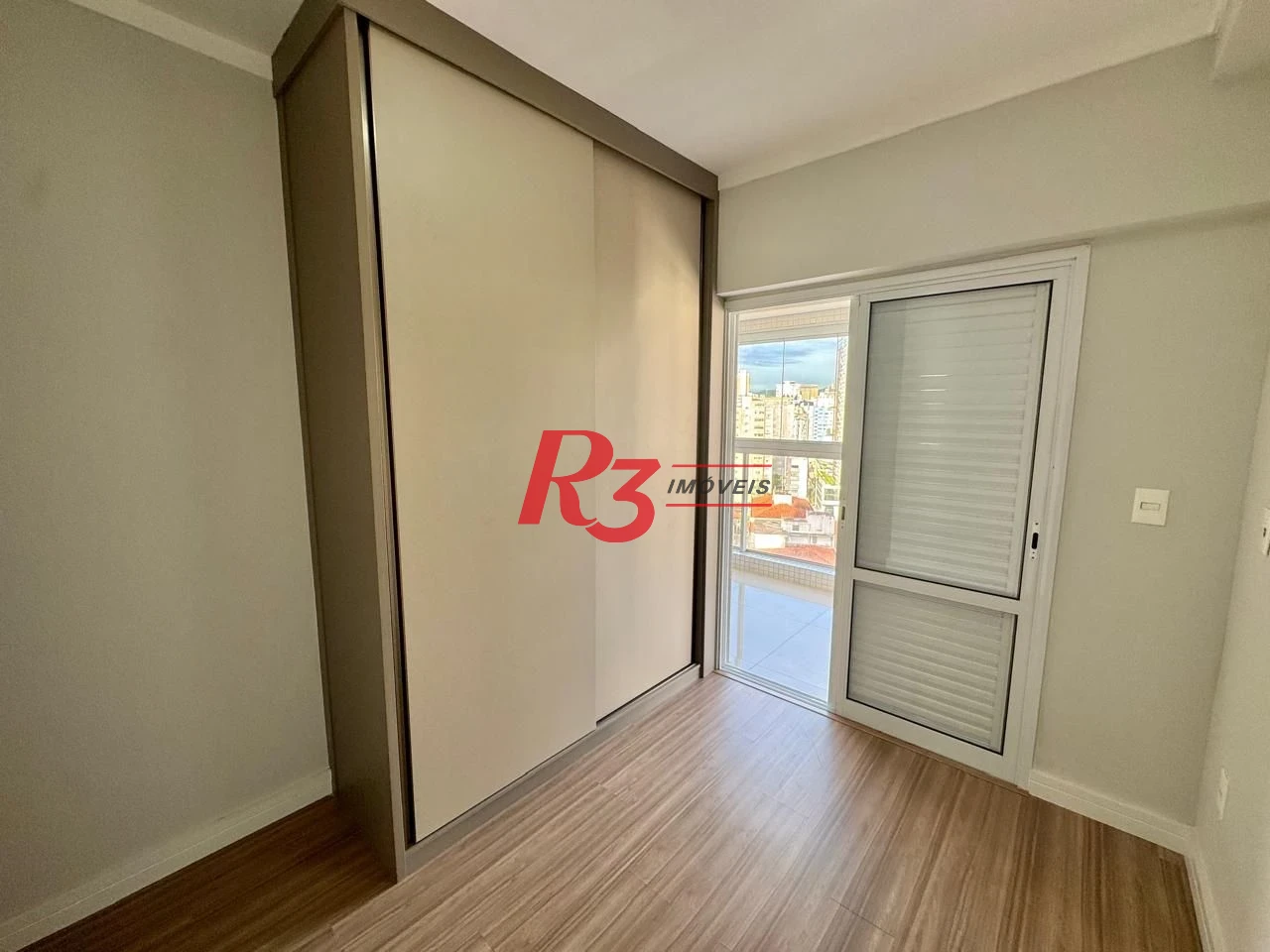 Apartamento com 2 dormitórios à venda, 86 m² por R$ 1.350.000,00 - Boqueirão - Santos/SP