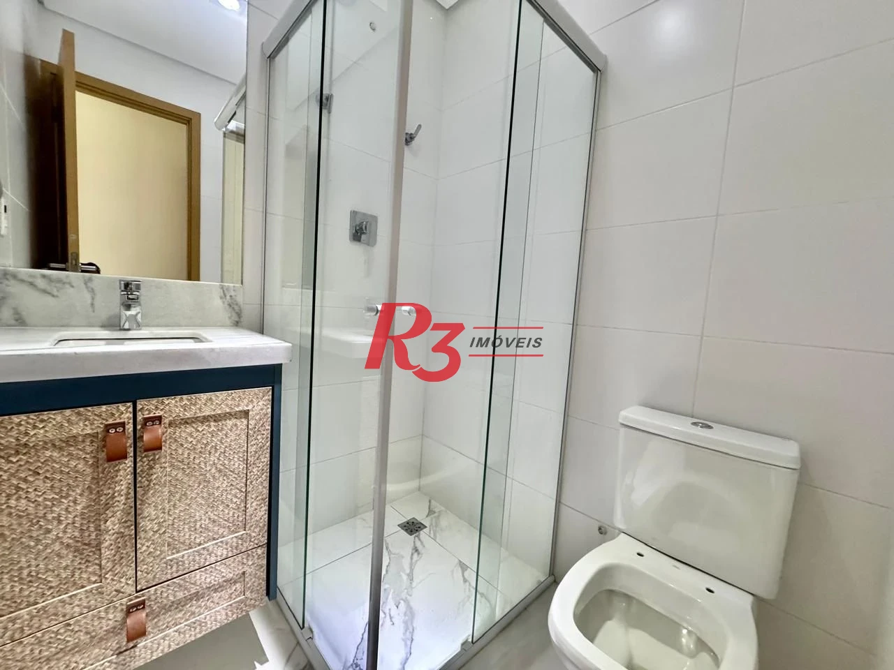 Apartamento com 2 dormitórios à venda, 86 m² por R$ 1.350.000,00 - Boqueirão - Santos/SP