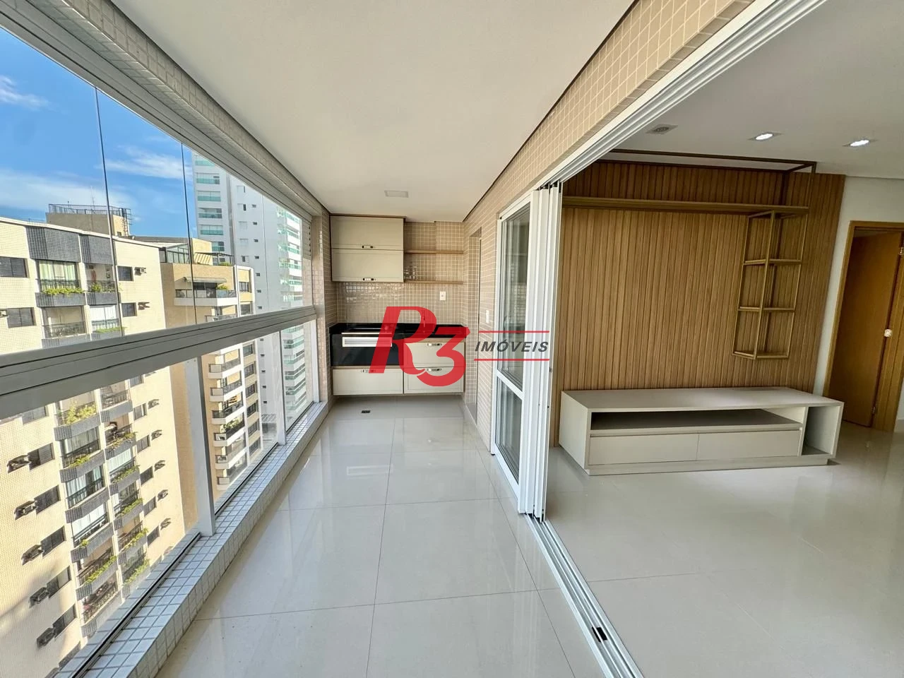 Apartamento com 2 dormitórios à venda, 86 m² por R$ 1.350.000,00 - Boqueirão - Santos/SP