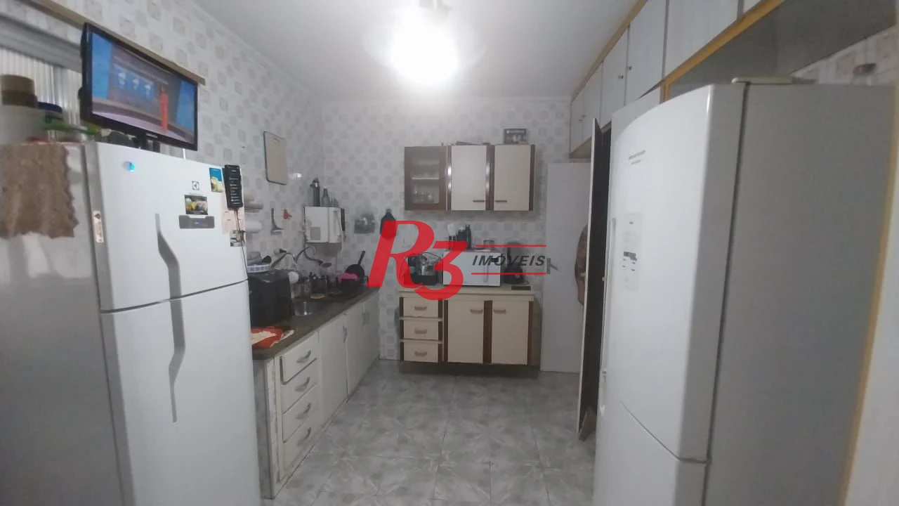 Apartamento com 3 dormitórios à venda, 134 m² por R$ 690.000,00 - Pompéia - Santos/SP