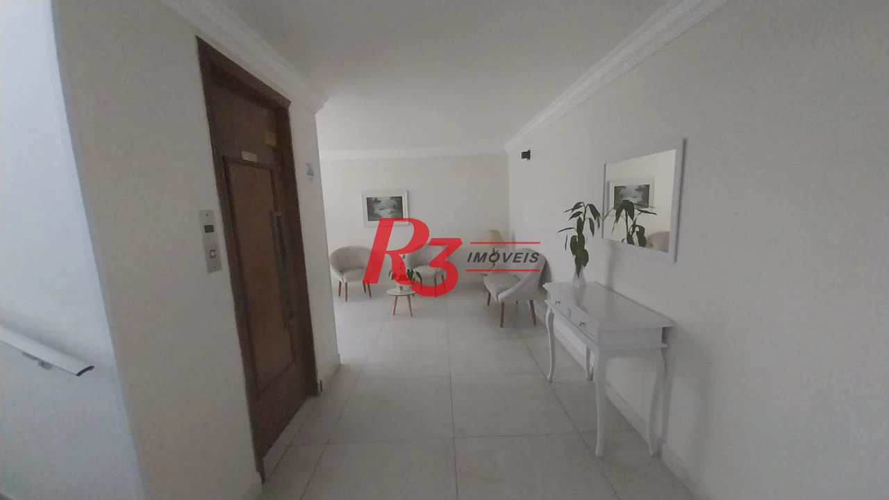Apartamento com 3 dormitórios à venda, 134 m² por R$ 690.000,00 - Pompéia - Santos/SP