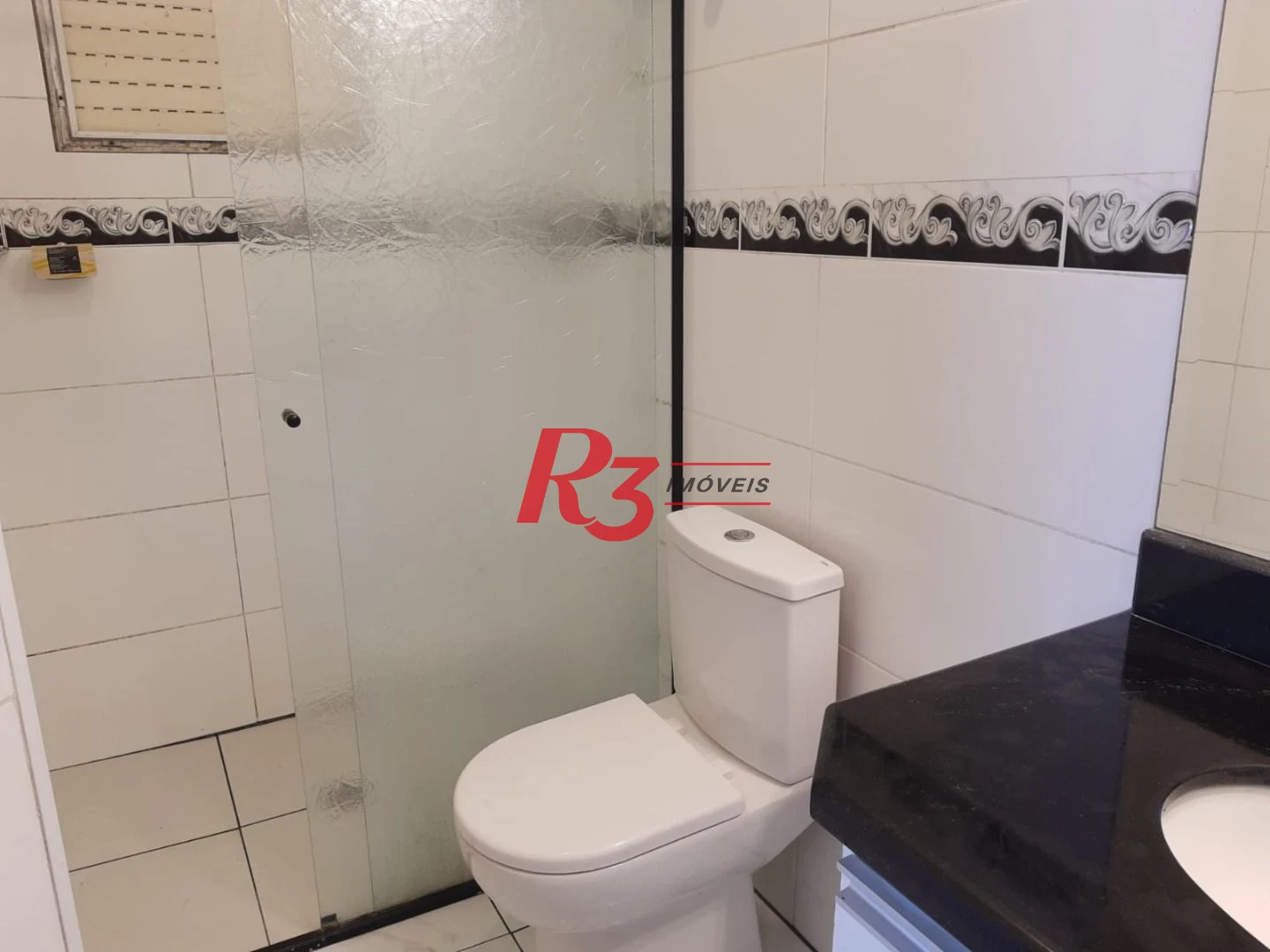 Apartamento com 1 dormitório à venda, 65 m² por R$ 390.000,00 - Centro - São Vicente/SP